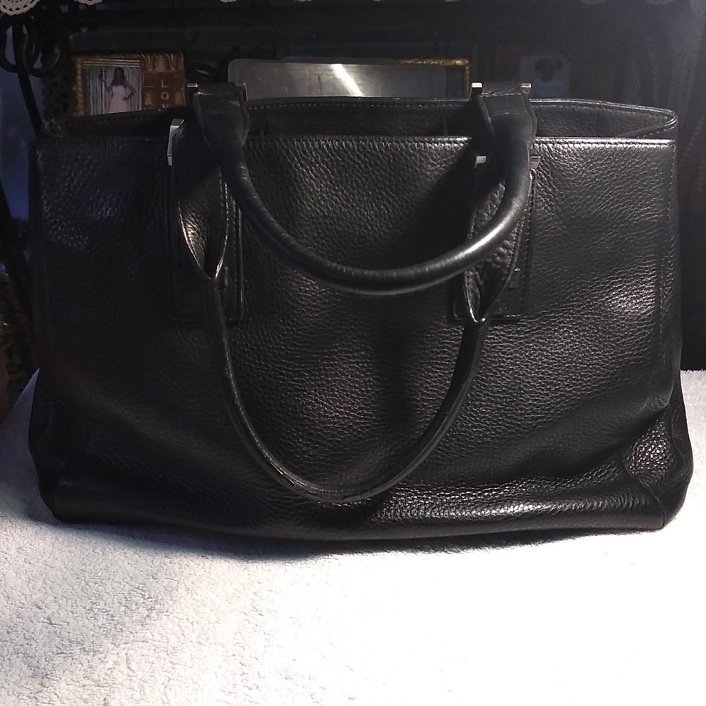 Vintage Ellen Tracy Leather Bag